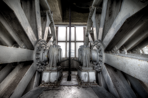 Maak avondeten Aardewerk heerser Aluminium schilderij "Old industrial factory" van Mondiart te koop @  Betaalbarekunst.nl. Schitterende foto geprint op dibond. Dit goedkope  kunstwerk is leverbaar in glans of mat en inclusief ophangsysteem.