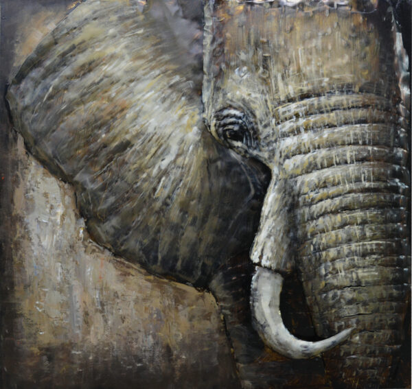 close up van olifant metalen schilderij 737