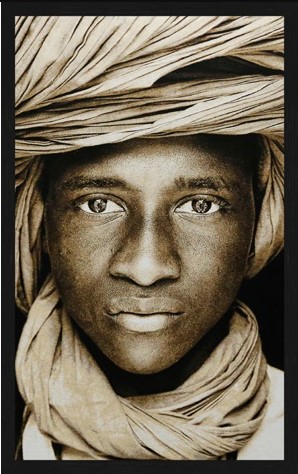 Portrait Gobelin Tuareg Boy Mali van Mondiart