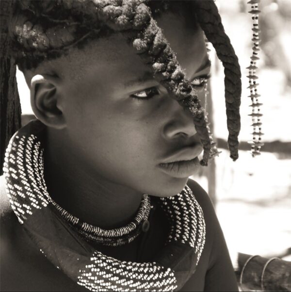Aluminium schilderij Himba Dreamer van MondiArt
